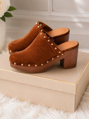 NWT Scoop Brown Suede Studded Platform Clog Mules | Women's